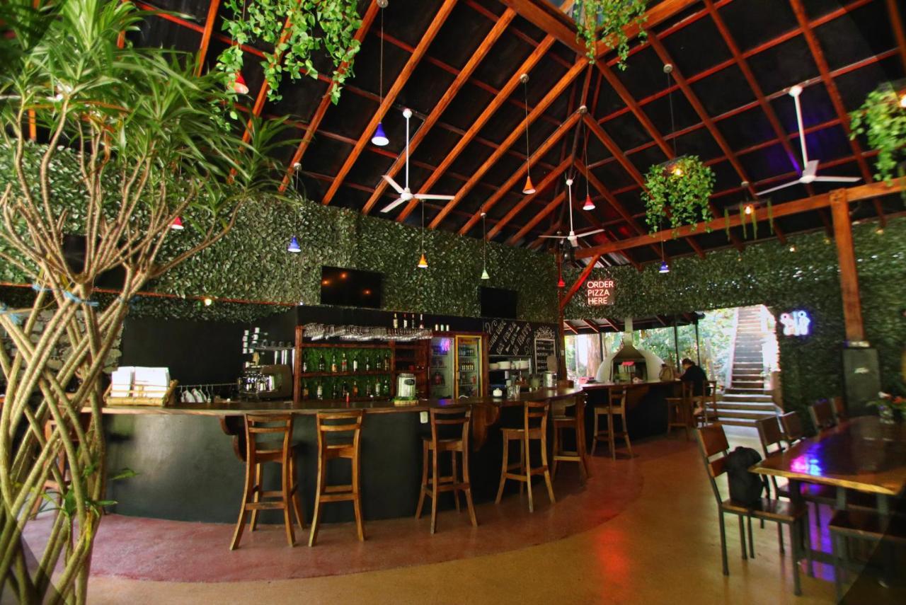 Готель Jungle'S Edge Носара Екстер'єр фото